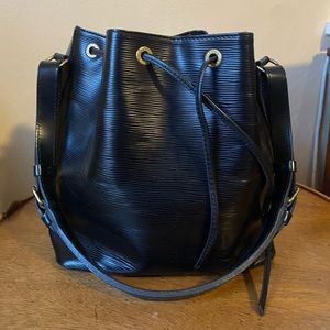 Louis Vuitton 🚨SALE🚨 Noe Handbag Epi Leather - Black